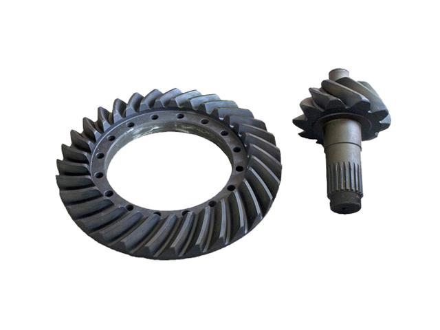This is an image of Volvo Crown WheeAnd Pinion 20506491 270117 HGV Truck Part
