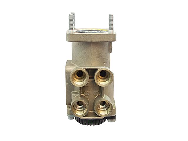 This is an image of DAF Foot Valve Knorr 1371595 560037OEM HGV Truck Part