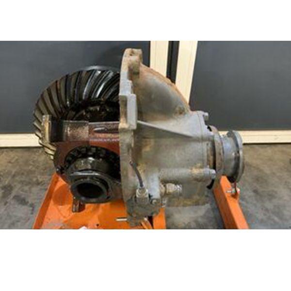 This is an image of a Refurbished Volvo RS1332 Differential HGV Truck Part VTP Part Number: 207565R