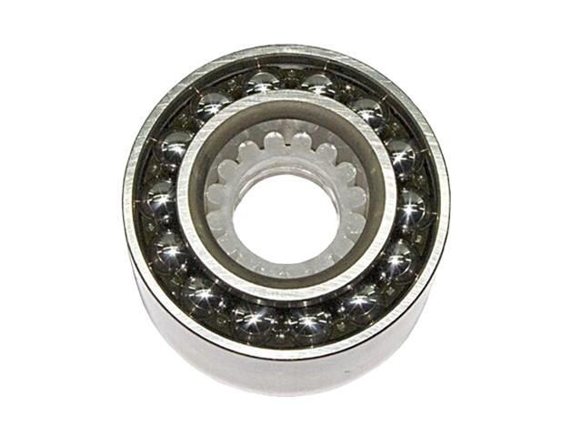This is an image of Volvo Fan/FuePump Drive Rear Bearing (Large) 471499 203872 HGV Truck Part