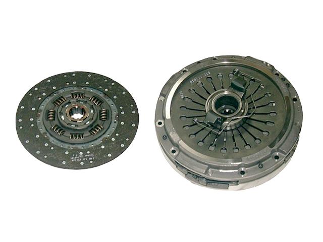 This is an image of Volvo Clutch Kit 380mm Twin Complete With Interplate 1672938S 204377ALT HGV Truck Part
