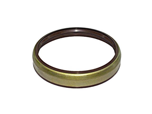 This is an image of Volvo OiSeaRear Hub 1591908 944666 205006ALT HGV Truck Part