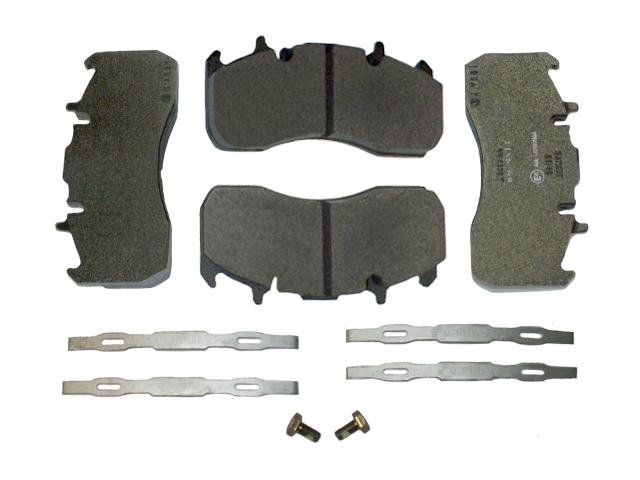 This is an image of Volvo, Renault Brake Pads 20568712 21352573 21496551 5001864365 7421399915 7421496556 6260002 HGV Truck Part
