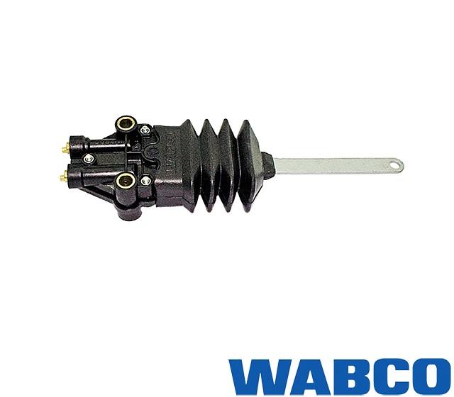 This is an image of  Cab Level Valve 1341990 1445900 1600469 1604351 759050 590034OEM HGV Truck Part