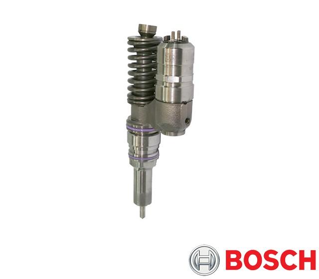 This is an image of Volvo Service Exchange Injector - Bosch Type 20440412 3183496 8113895 203906OEM HGV Truck Part