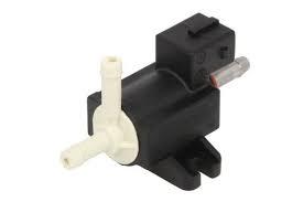This is an image of VTP Part Number: 380027 | Man Pressure controValve HGV Truck Part