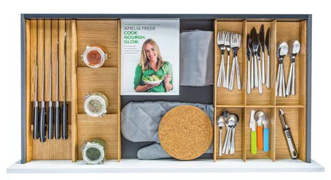 Kesseböhmer Natural Oak 1x Cutlery, 1x Knife Block & 1x Spice Holder inserts for 1000mm width kitchen drawers
