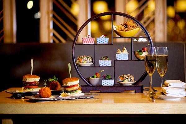 Japanese Afternoon Tea with a Glass of Champagne for Two at Ginza St James