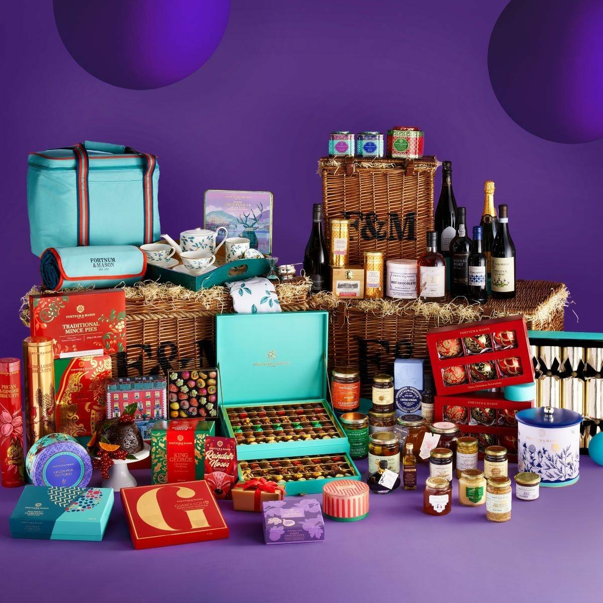 The Sovereign Hamper, Biscuits, Hot Chocolate, Teas, Marmalades, Puddings, Preserves, Coffee, Champagne, Cheese, Mustard, Fortnum & Mason