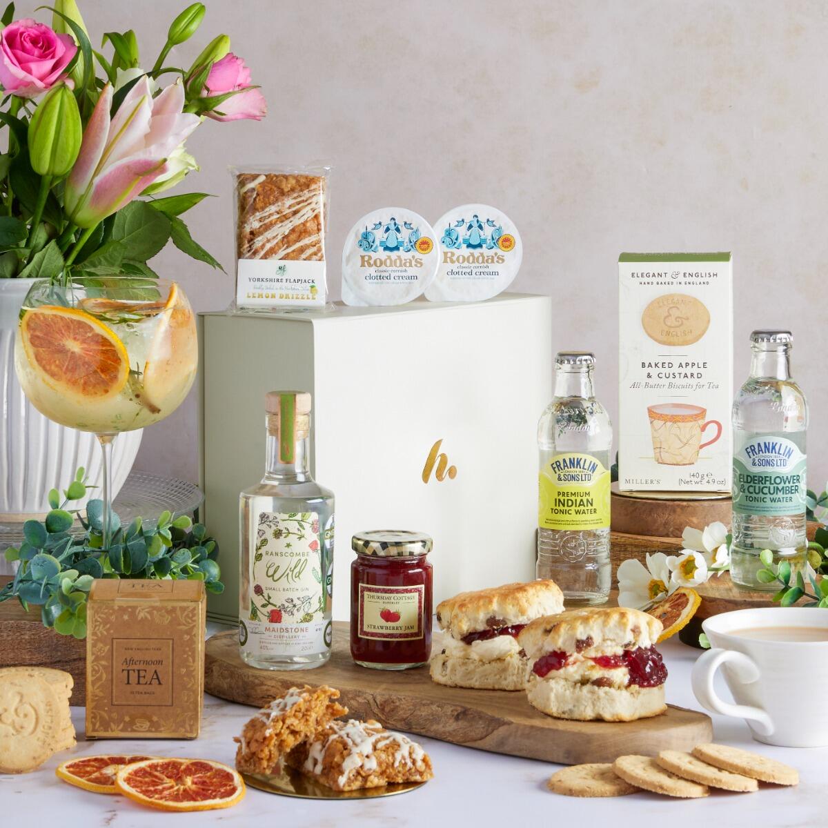 Gin Lover's Cream Tea Hamper