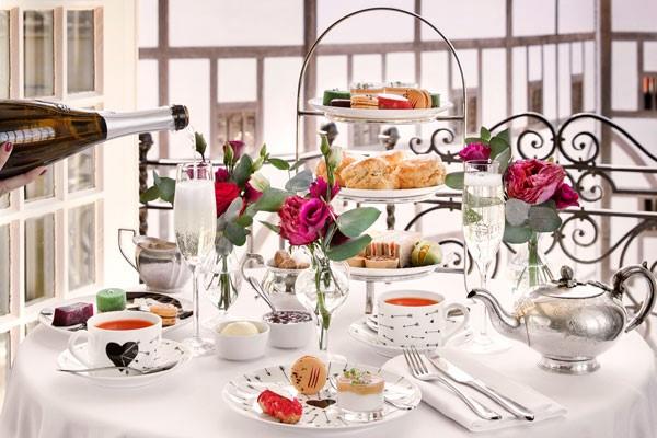 Shakespeare Inspired Sparkling Afternoon Tea for Two at Swan Bar and Restaurant