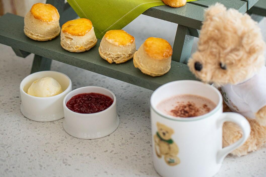 Afternoon Tea for One Adult and One Child at Park Corner Brasserie at London Hilton on Park Lane