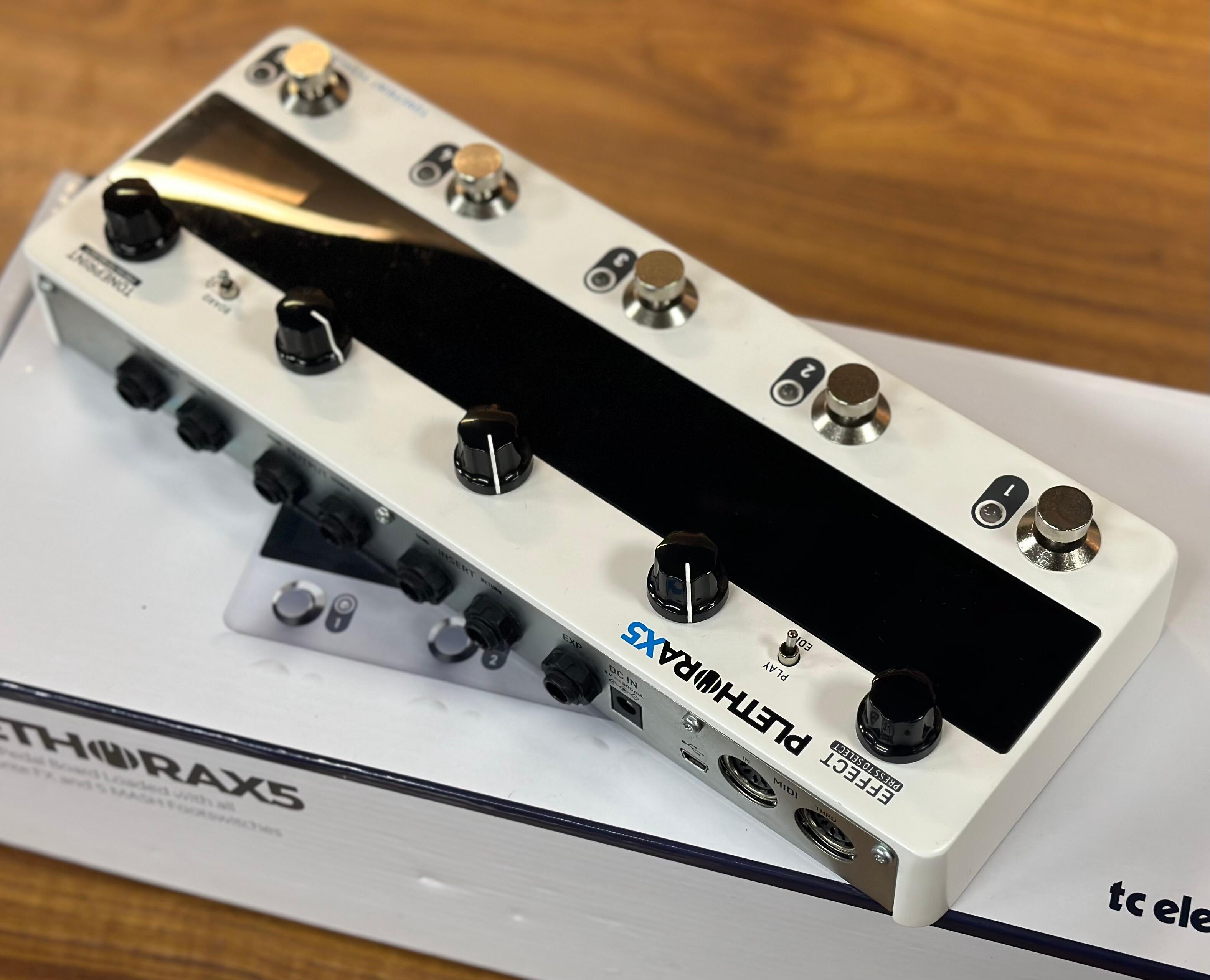 TC Electronic - Plethora X5 TonePrint Pedalboard - Pre-Owned
