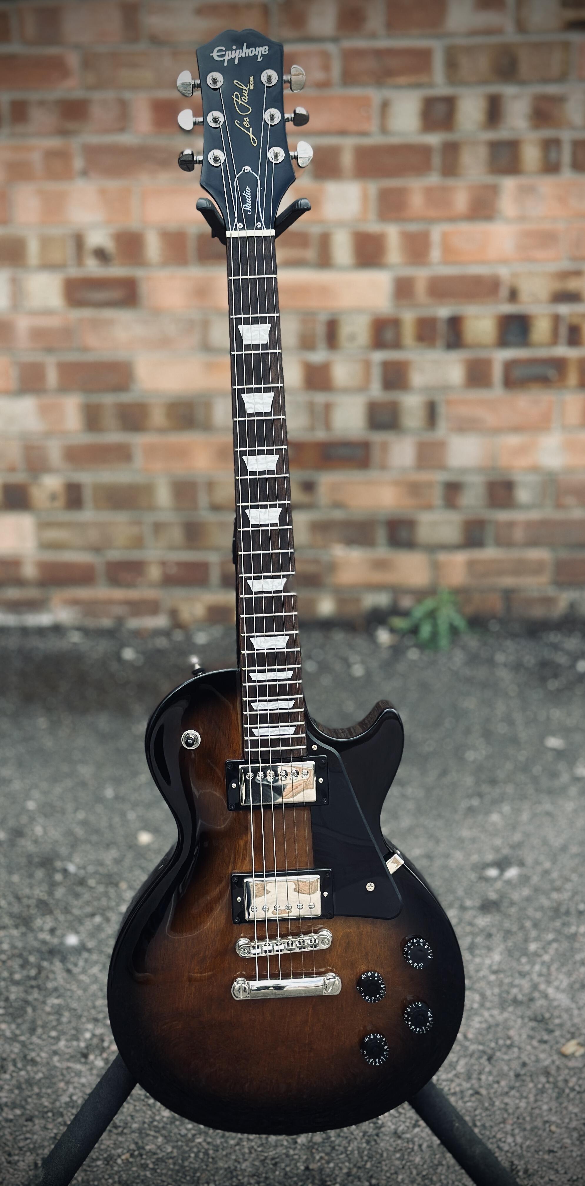 Les Paul Studio | Epiphone Inspired by Gibson（エピフォン