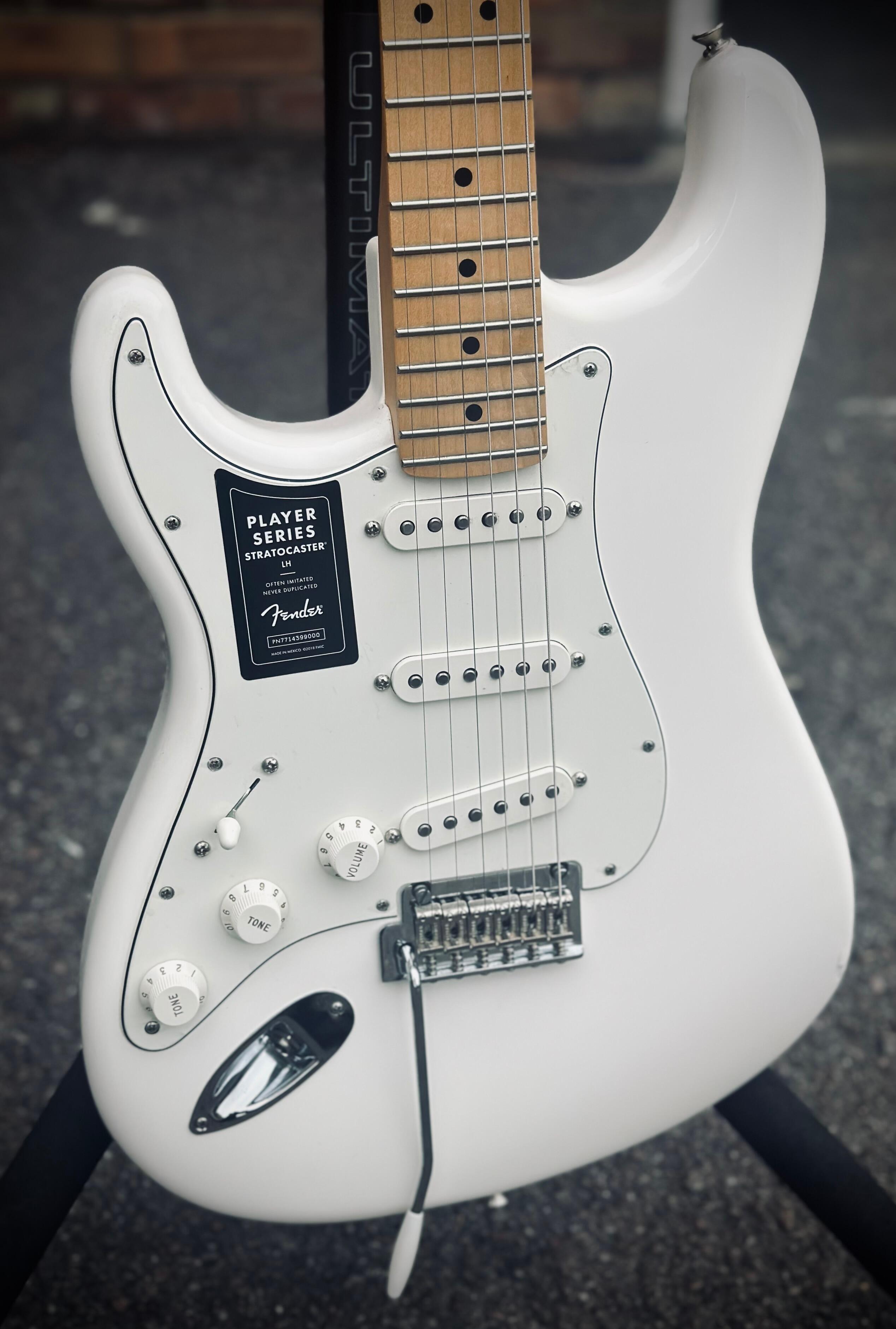 【美品】Fender Player Series Stratocaster Fender Player Series Stratocaster Limited-Edition Electric