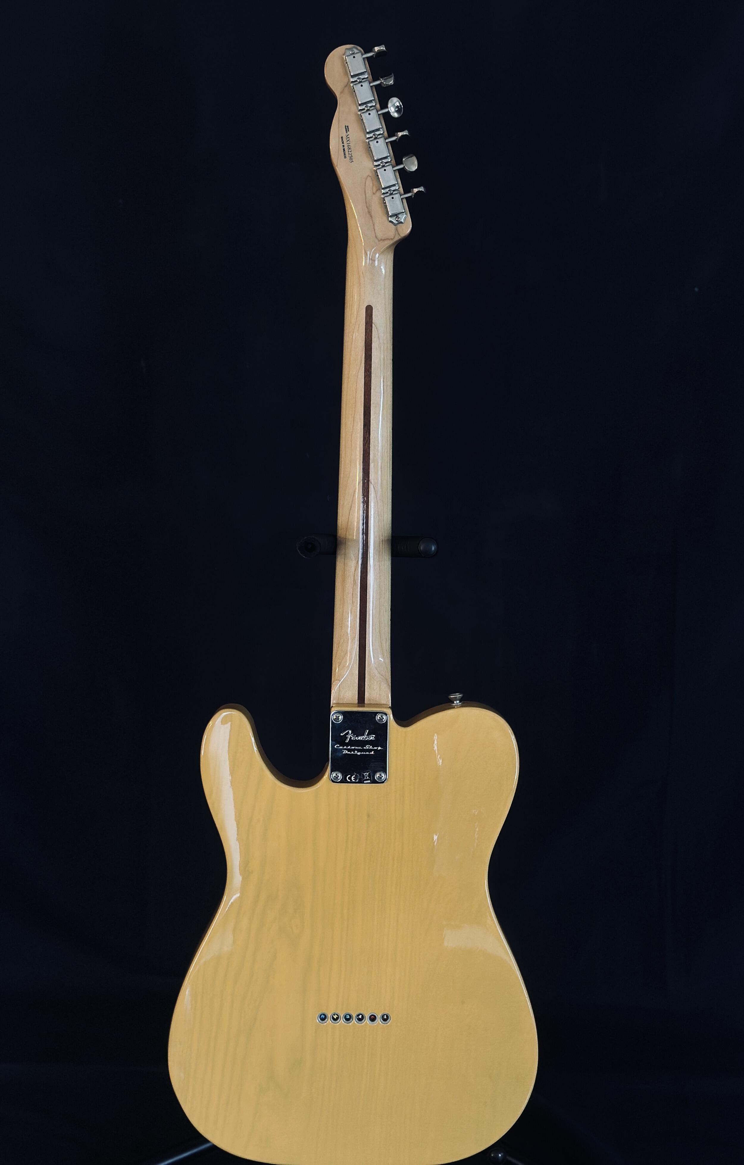 Fender - Classic Player Baja Telecaster 2016 - Butterscotch Blonde