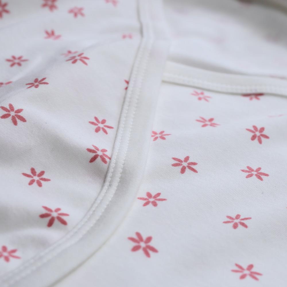 Fleur print close up on Cotton Starsnug