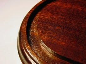 SOCLE EN BOIS POUR DOME OVAL 195 x 120mm.