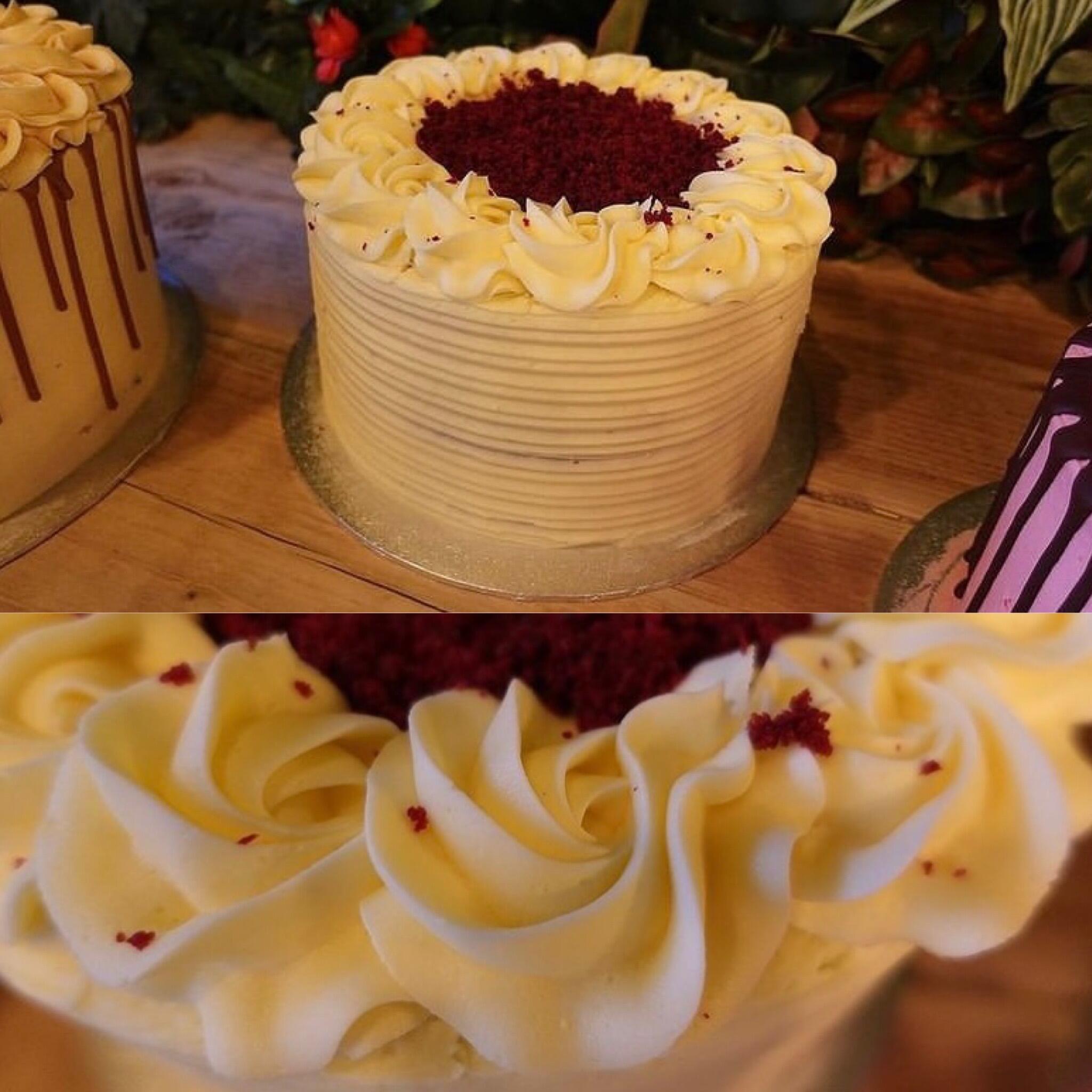 Red Velvet Drip Cake