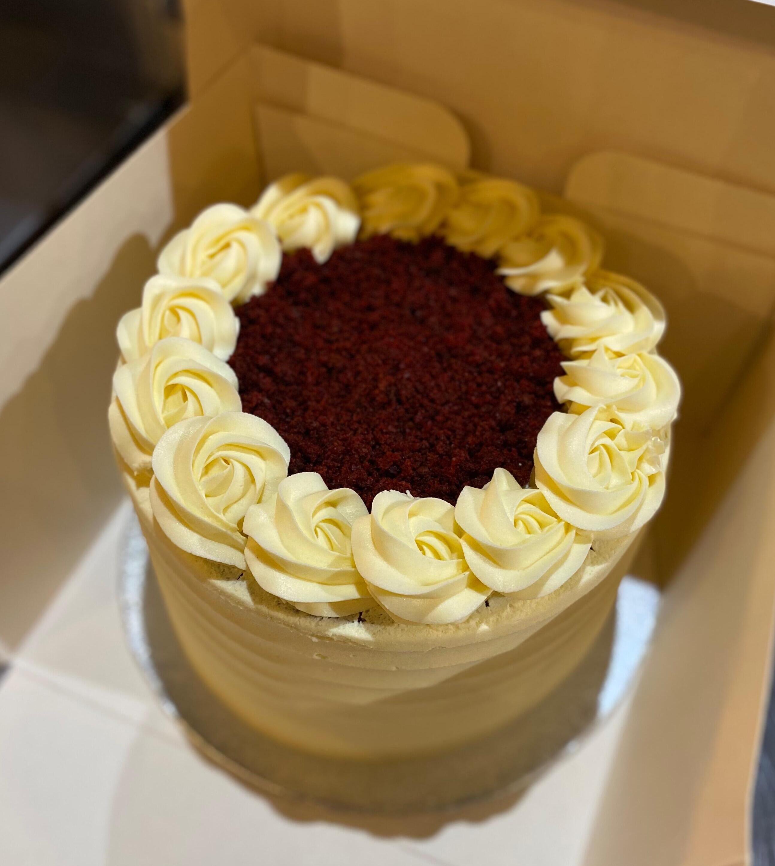 Red Velvet Drip Cake