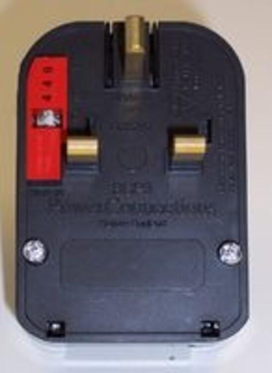 StageCore PL0673607 European Schuko to UK Converter Plug, 5A, Black (Grounded) -  SCP3.BLACK.5A - (99014)