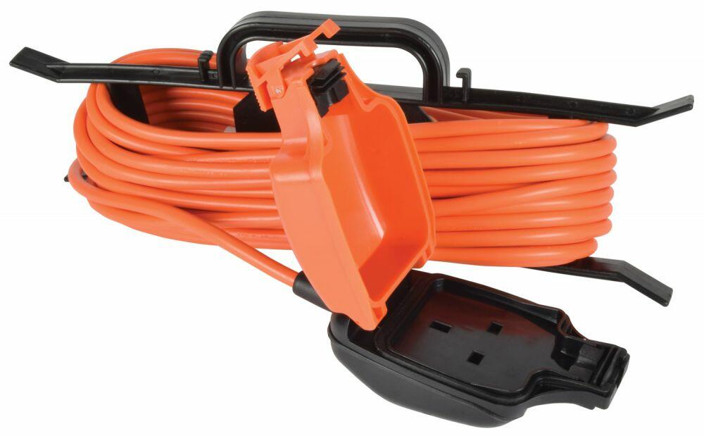Mercury IP54 1 Gang Socket 5m cable - 429.867UK