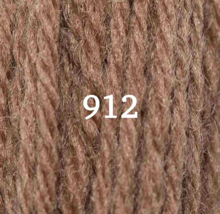 Appletons Crewel Wool (2-ply) Skein -  Fawn 912