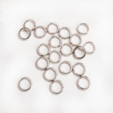 Ring Button Moulds No 167 - Metal 8mm x 20