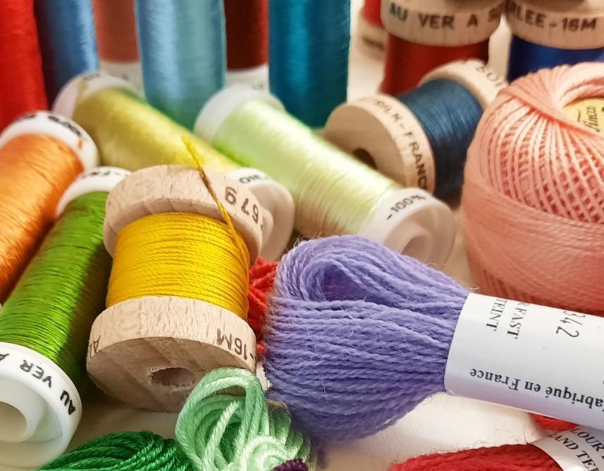 A large selection of threads