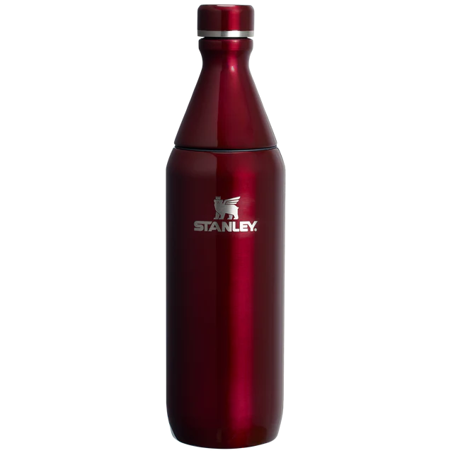Stanley All Day Slim Bottle - 0.6L - Garnet Shine