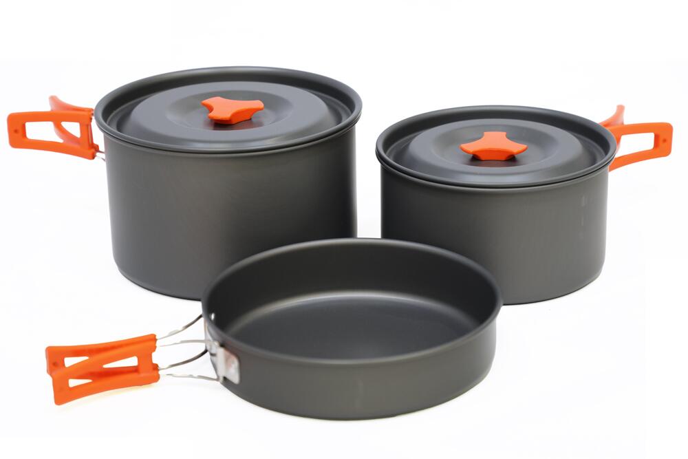 Hard Anodised 4 Person Cook Kit - 1