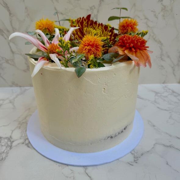 Cakes with Irresistible Additions