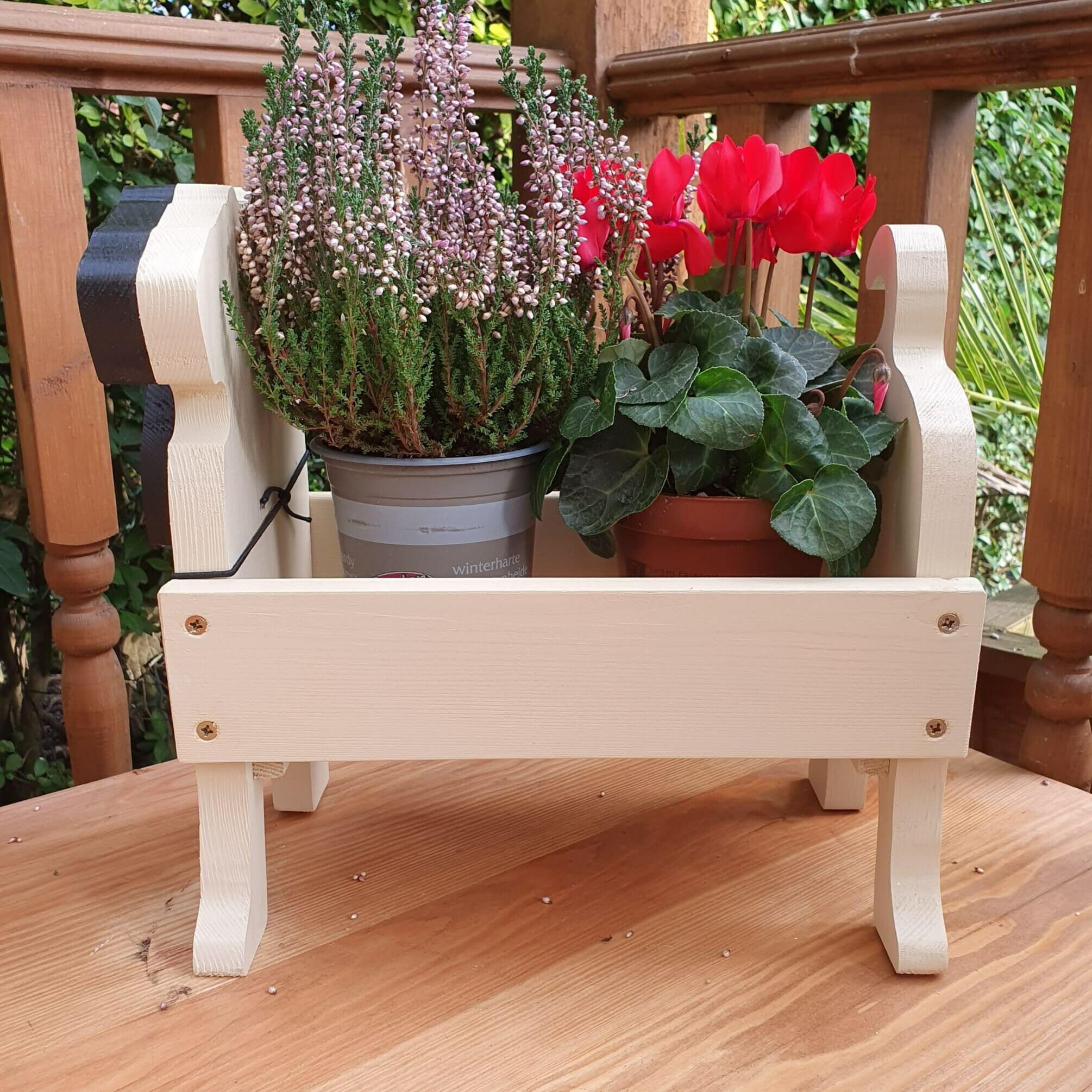 3dRose Garden Flag: „Hug A Pug“ Welpen-Motiv, 12x18 Zoll, Bunt & Wetterfest Für Garten Oder Haus