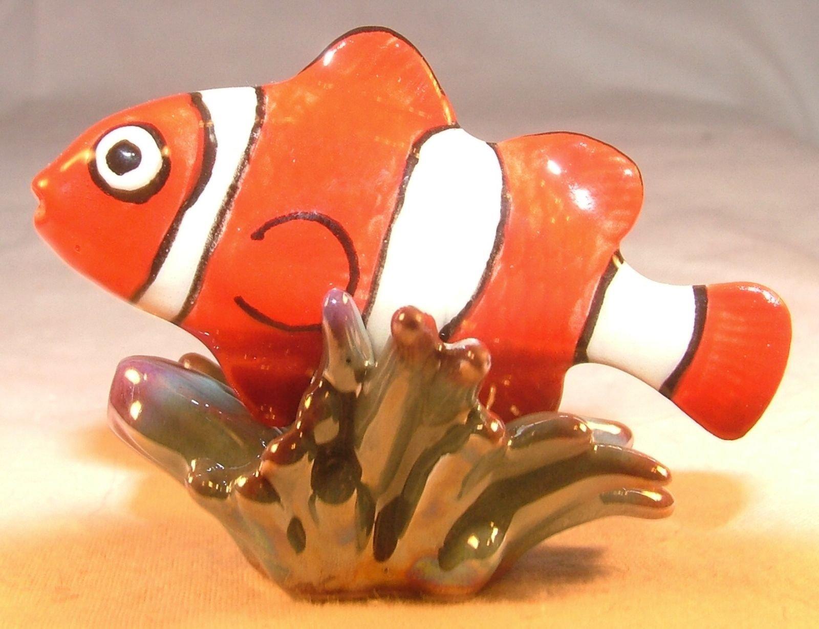 Hagen-Renaker Miniature Ceramic Animal Figure Clown Fish 2031