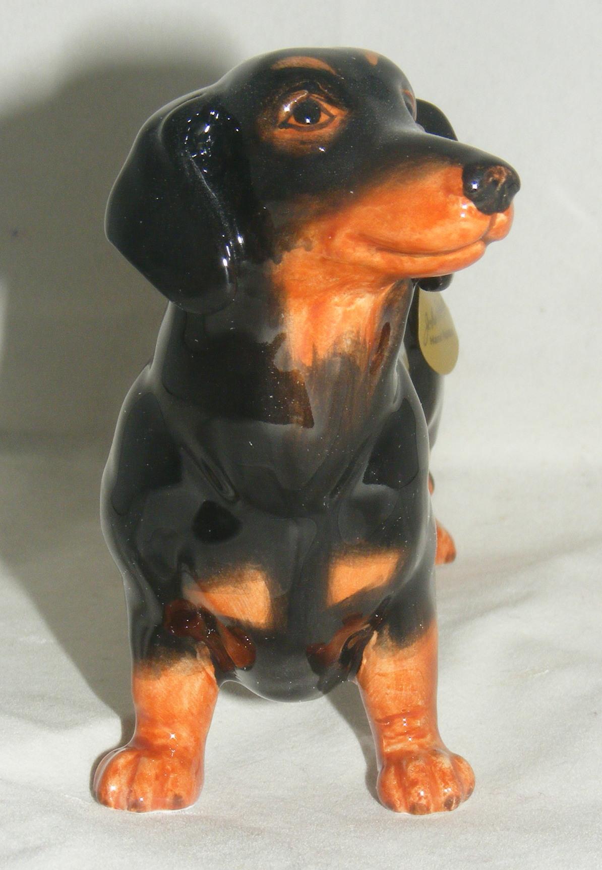 Black dog figures hotsell