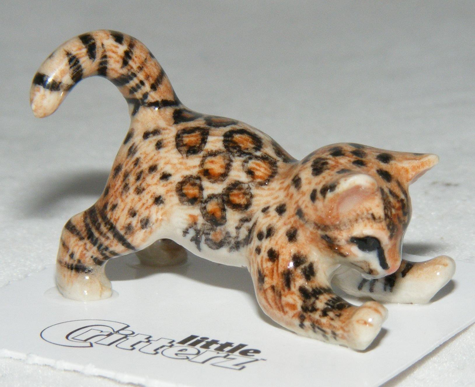 Little Critterz Miniature Porcelain Animal Figure Bengal Kitten “Simba