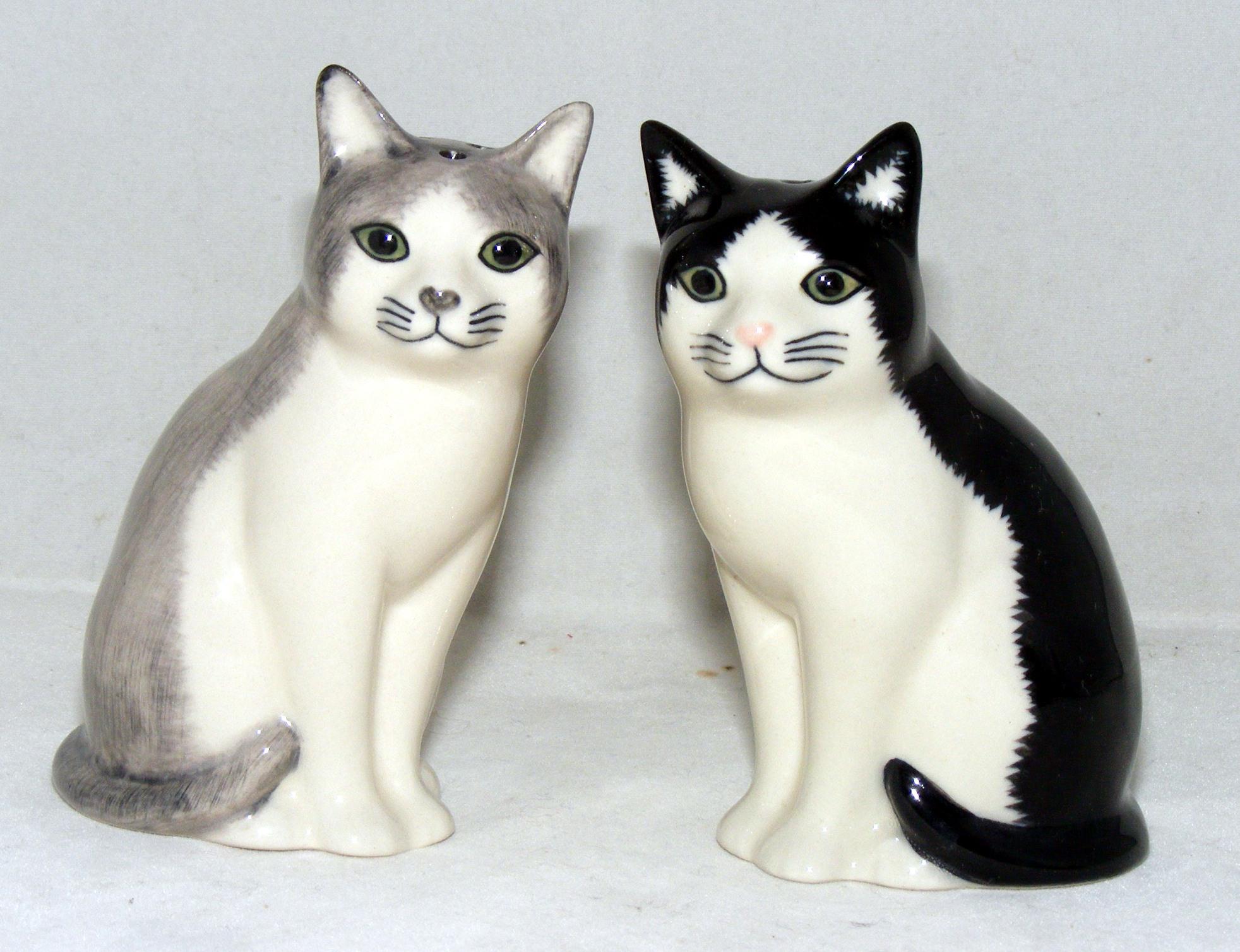 Quail Ceramics Cat Salt & Pepper Shaker Set