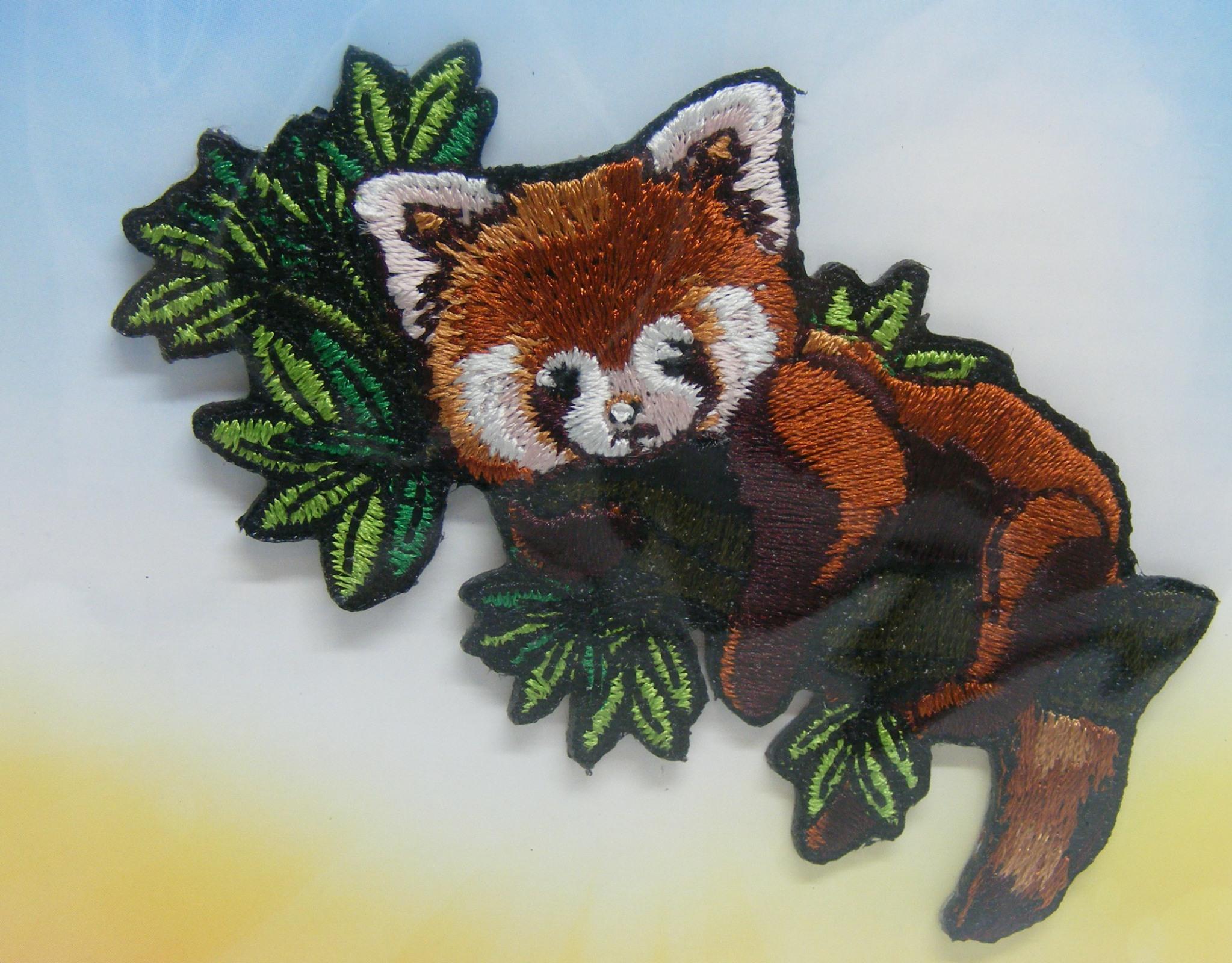 Little Critterz Embroidered Iron-on Animal Patch Red Panda LCPA251013