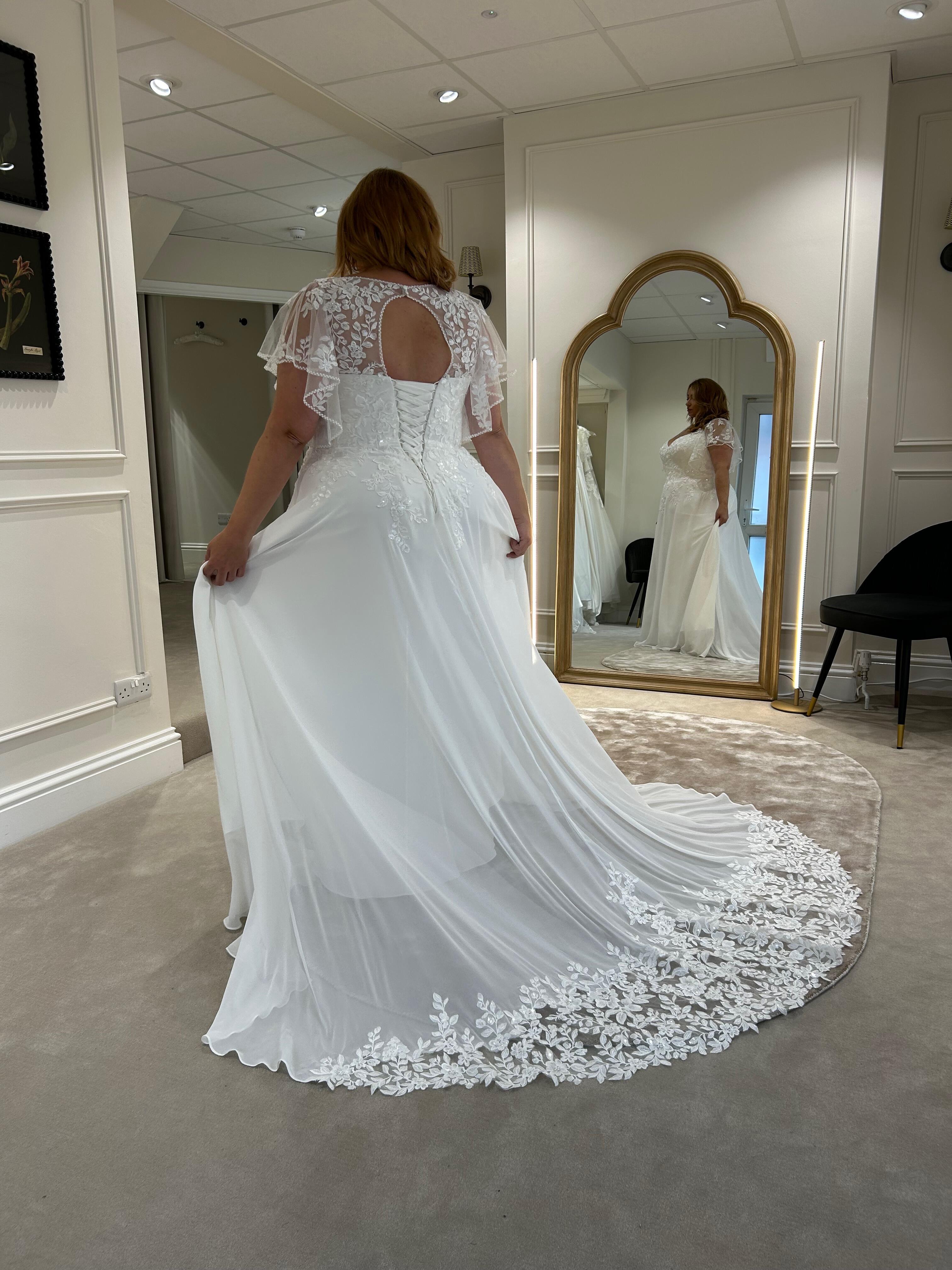 Boho plus size wedding dress