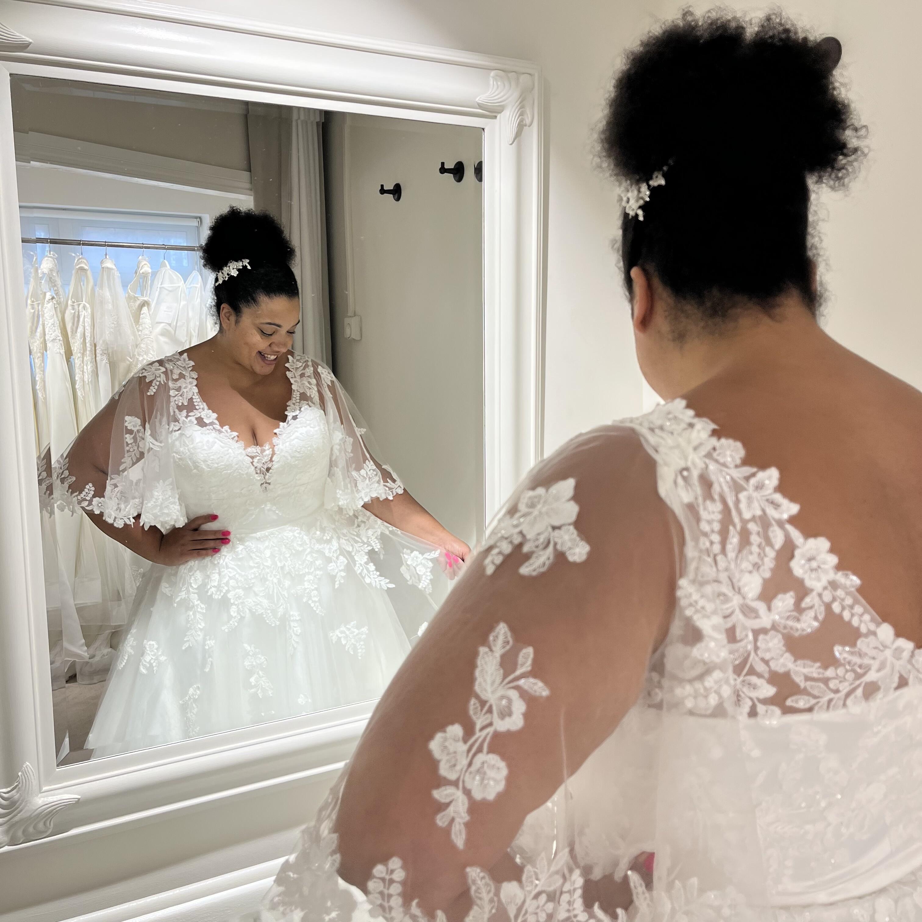 Long sleeve plus size wedding dress