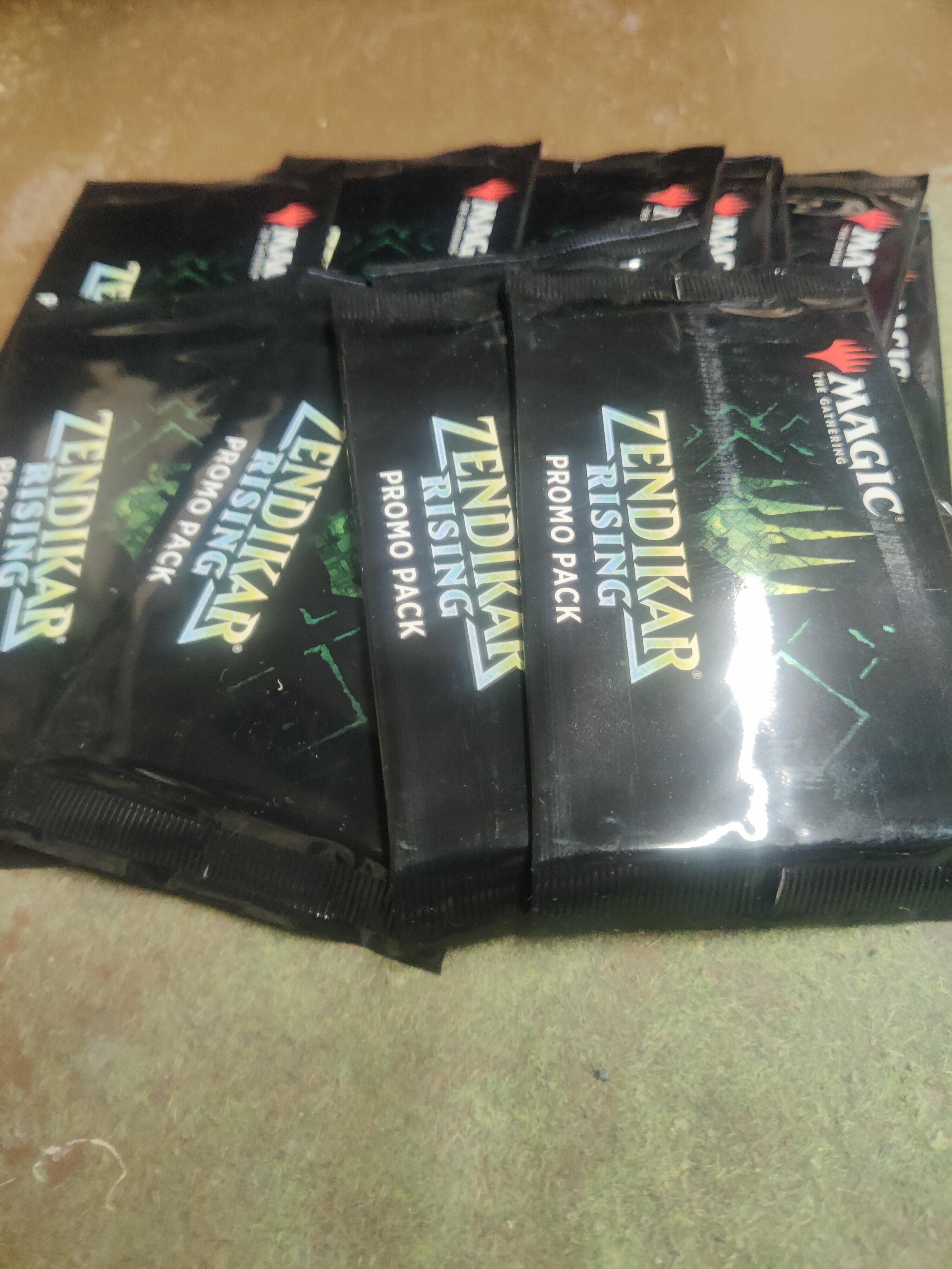 MTG ZENDIKAR RISING PROMO PACK - BOOSTER - Gifts for Geeks Leicester