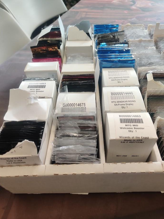 Magic The Gathering - Secret Lair – Ultimate Edition 2 - Gifts for Geeks Leicester
