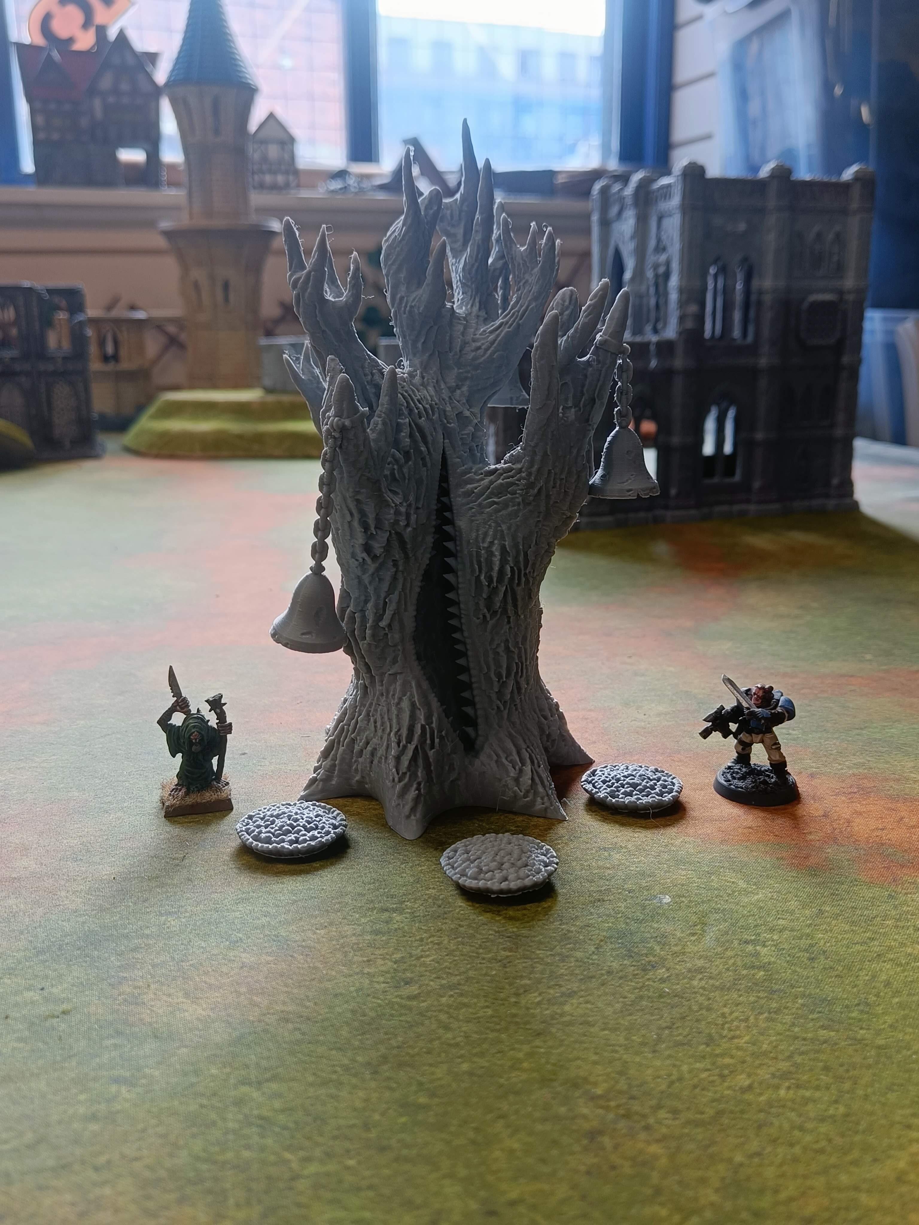 Daemonic Horror Fantasy / Sci-fi Large Possessed Plague Tree thumbnail