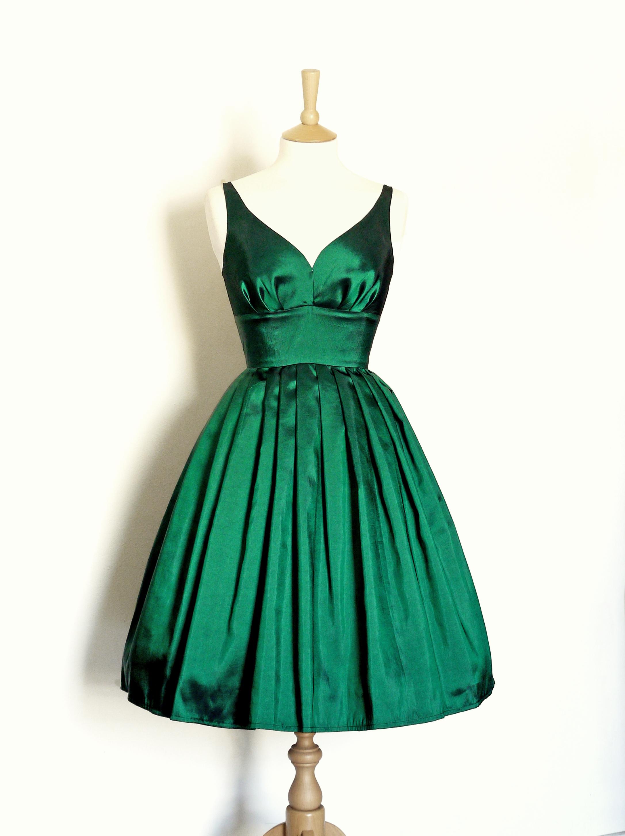 Emerald Green Taffeta Sweetheart Dress with Pleated Skirt Fifties Style ...