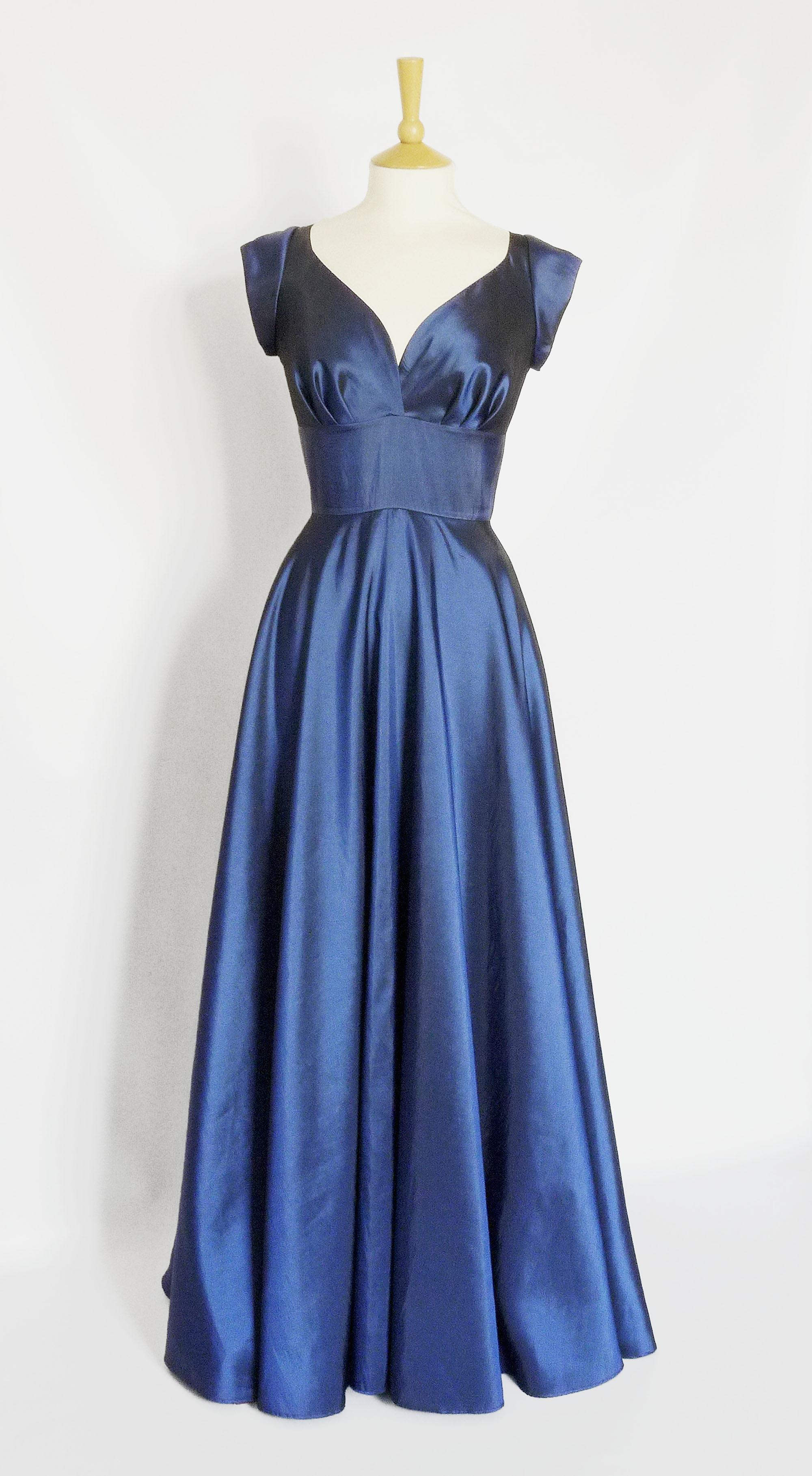 Size UK 20 - Midnight Blue Taffeta Sweetheart Full Length Dress