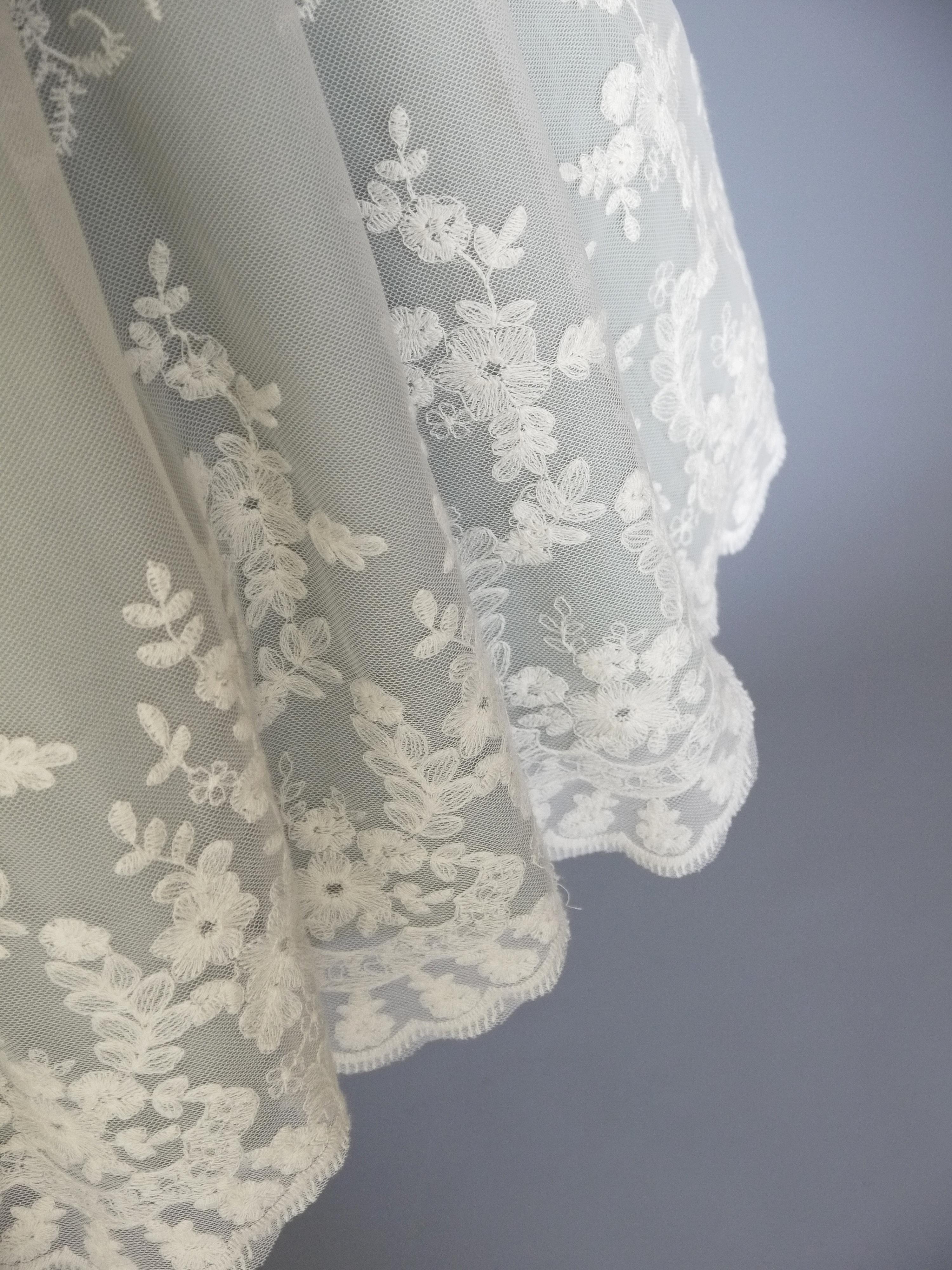 Size UK 10 - Evelyn Wedding Dress in Sea Green Linen & Lace