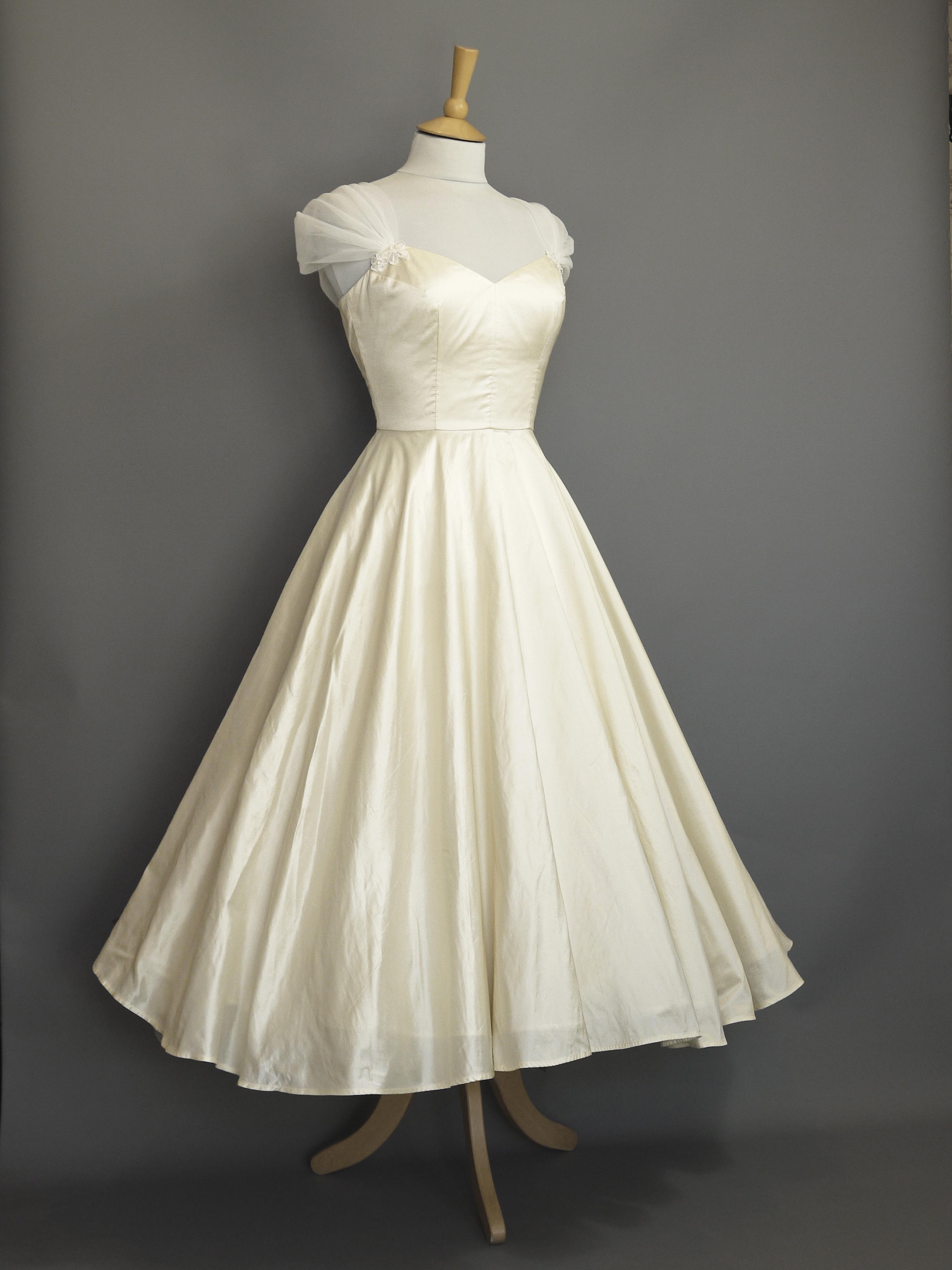 50s Style Wedding Dresses 60 Photos Astyledwedding 50s Style Wedding Dresses 60 Photos Astyledwedding