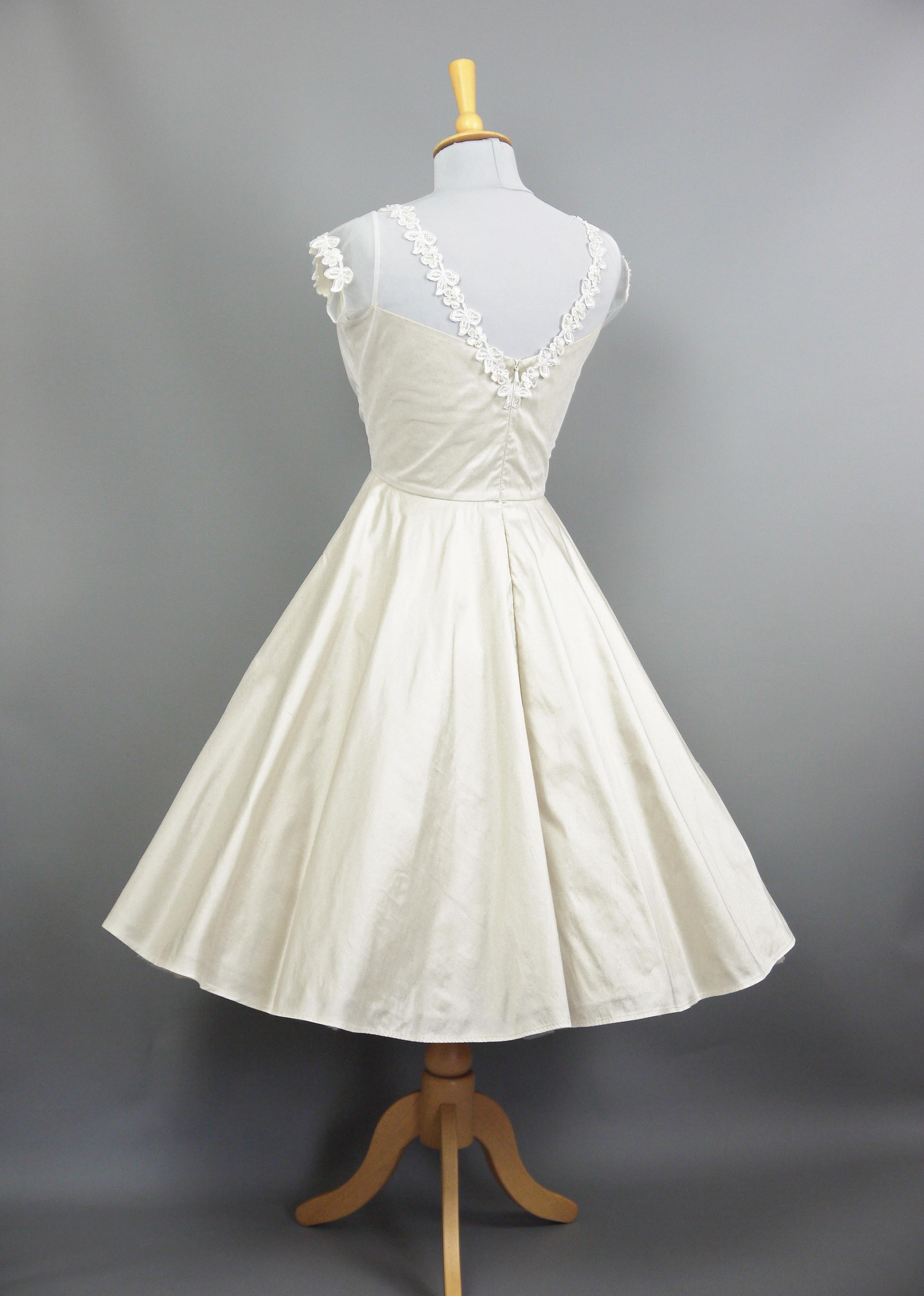 Grace Illusion Fifties Wedding Dress in Ivory Silk & Tulle Circle Skirt ...