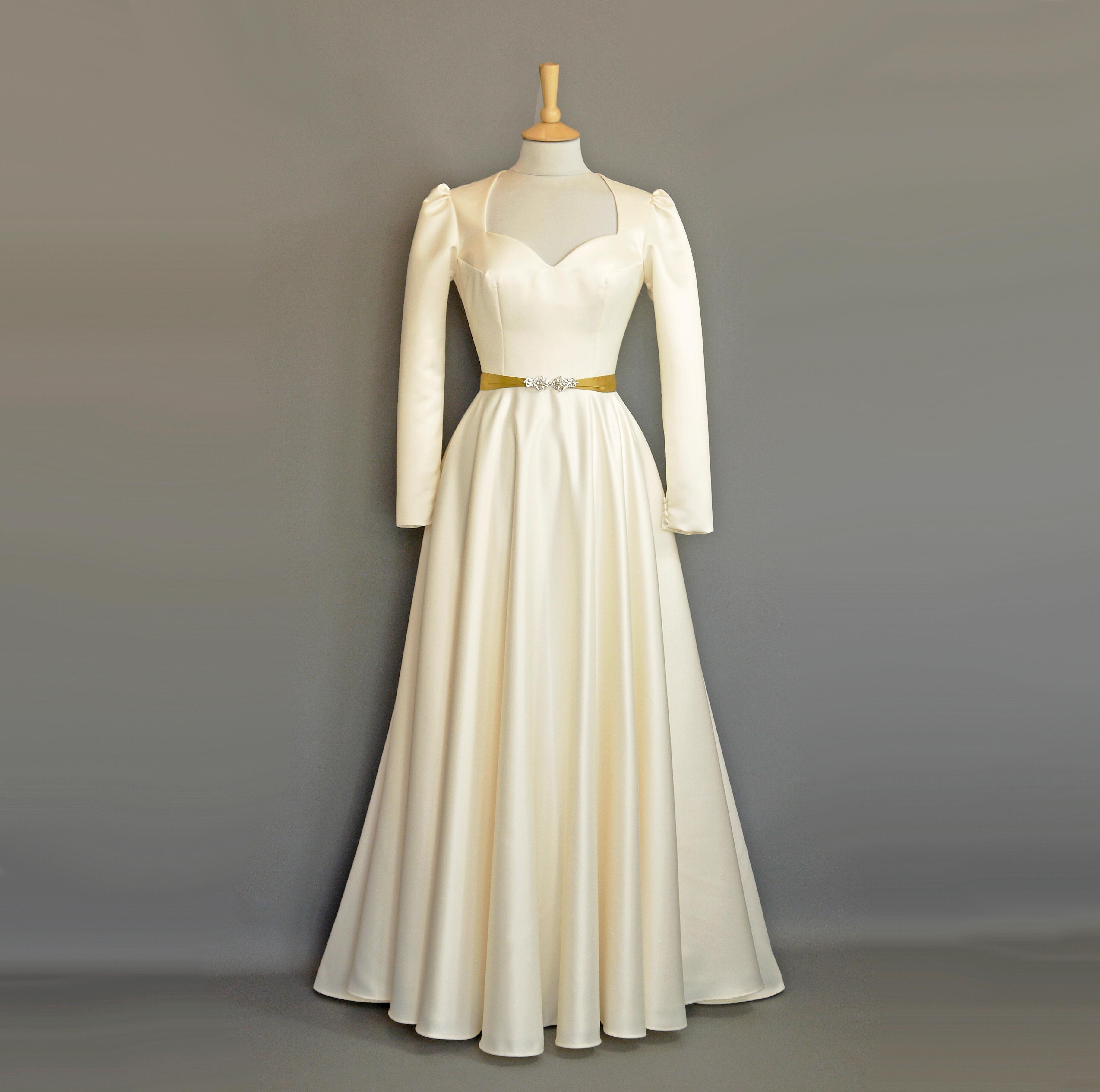 Size UK 20 - Cupid Wedding Gown in Ivory Duchess Satin