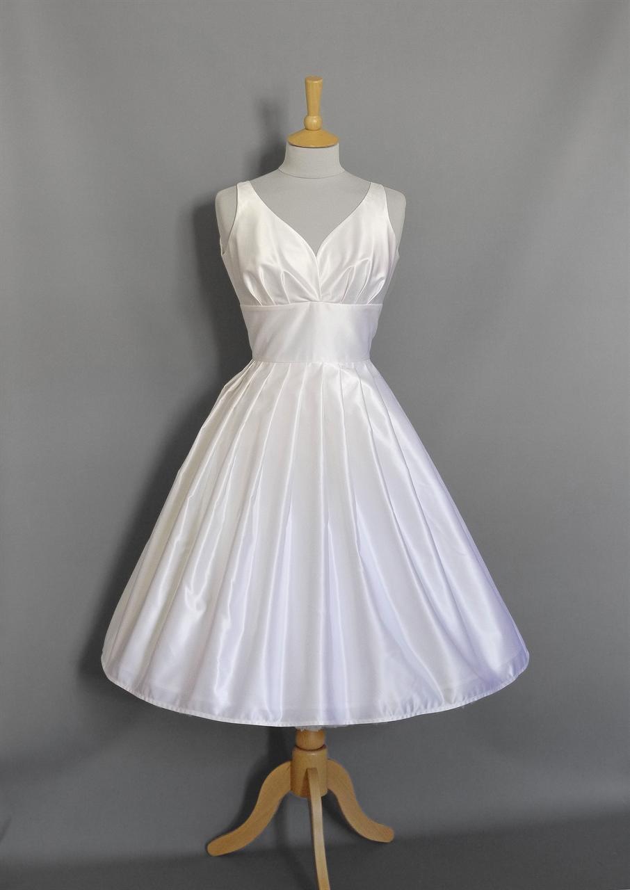 Vintage Tea Length Satin Simple Satin Wedding Dress With Halter